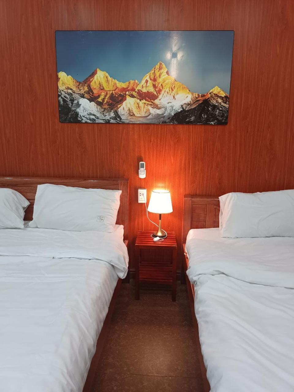 An Homestay & Hostel Motorbikes & Tours Cao Bang Exterior foto